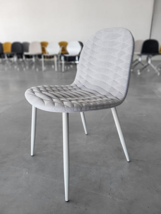 Krzesło Mannequin Pastel – Jasnoszare
